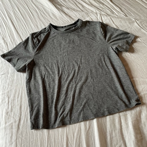 Outdoor Voices Ready Set Shortsleeve - Picture 2 of 4